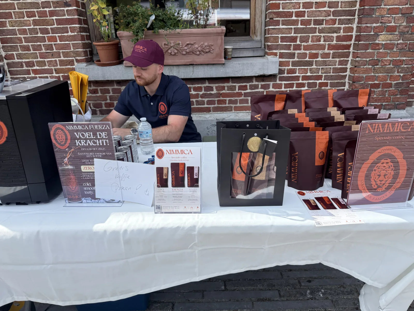Harald at the Nimmica market stand in Berlaar